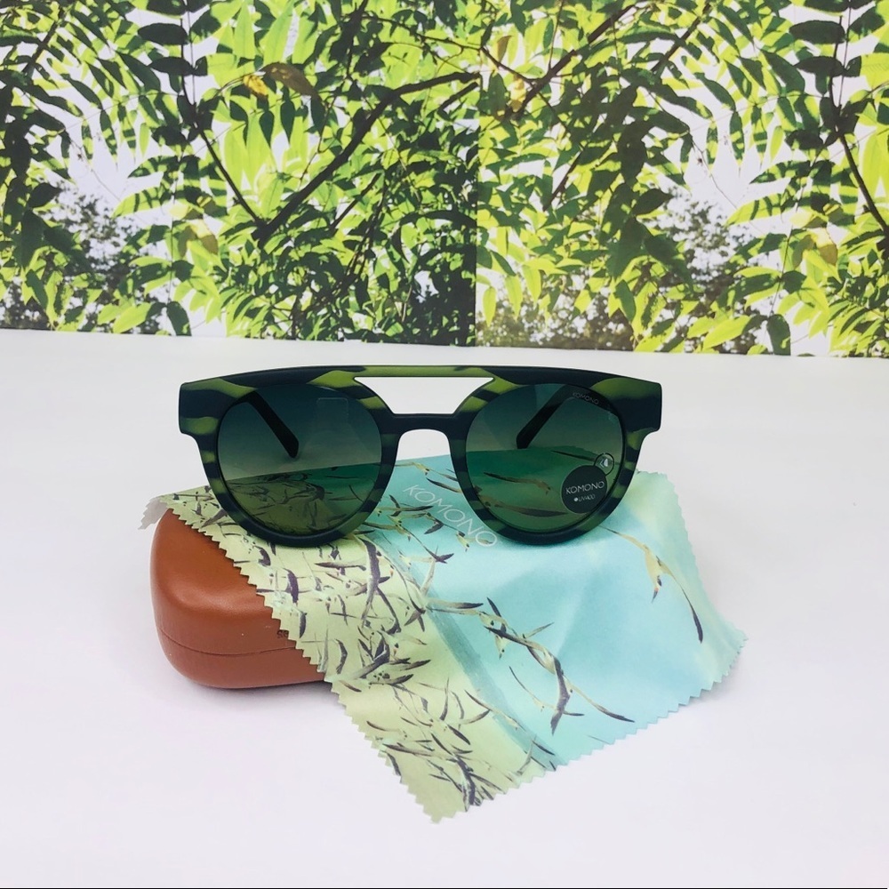 Anthropologie Green Camouflage Round Sunglasses - Picture 3 of 11